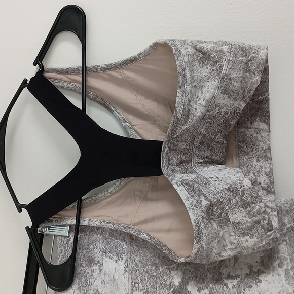 Varley Set - Picture 3 of 5